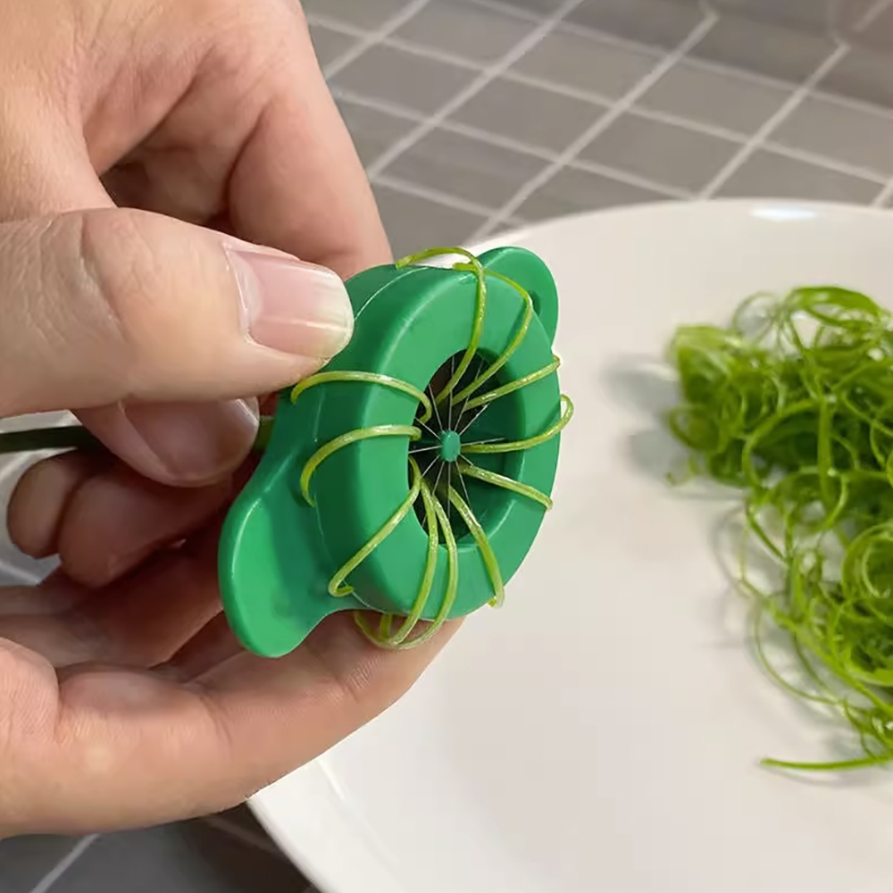 Mini Cutter Onion Flower Cutte - Household Kitchen Gadgets Vegetable Cutter Silk Cutter review and price